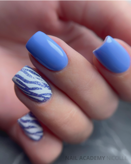 Violet Vibes met Zebra